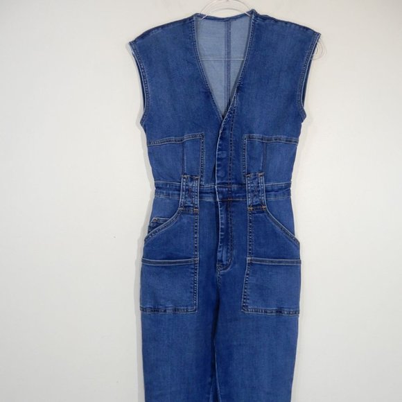 FREE PEOPLE Crvy Hyde Park Flare Leg JUMPSUIT Size 2 XS Blue Stretch Denim NEW - Picture 5 of 9